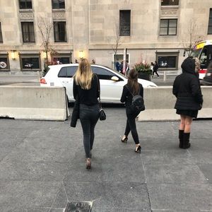 Meet your Posher, Claire